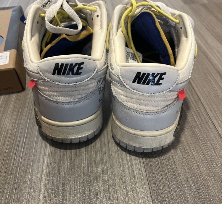 Off-white Nike Dunk Lot 27