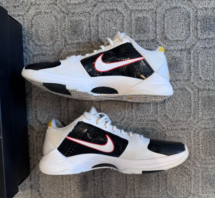 Nike Kobe 5 Protro Bruce Lee Alternate