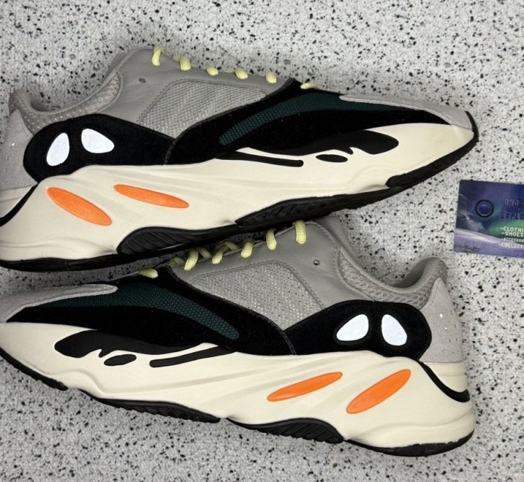 Adidas Yeezy 700 Wave Runner 11 5 Men