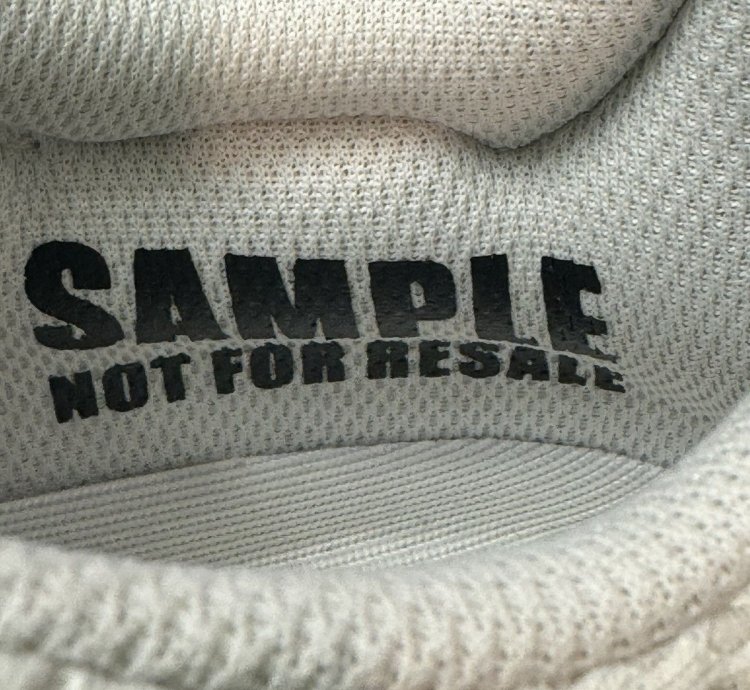 Adidas Yeezy All White 700 V1 Sample Kanye West