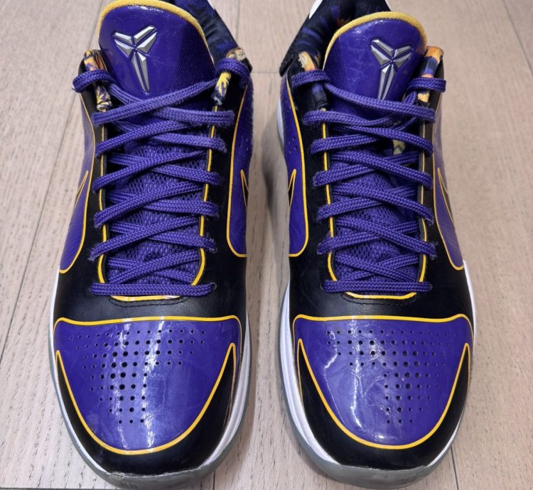 Nike Kobe 5 Protro Lakers Sz 9
