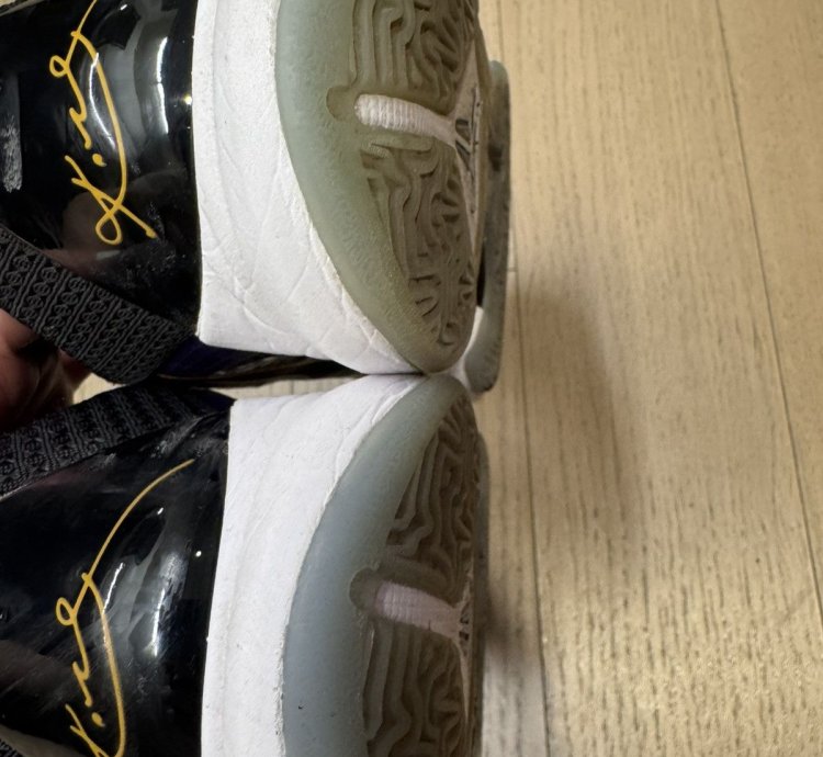 Nike Kobe 5 Protro Lakers Sz 9