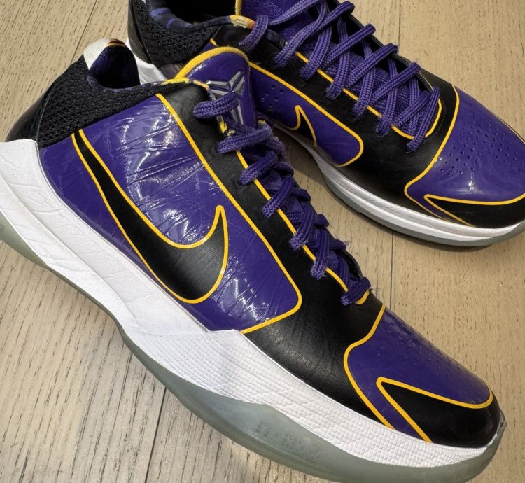 Nike Kobe 5 Protro Lakers Sz 9