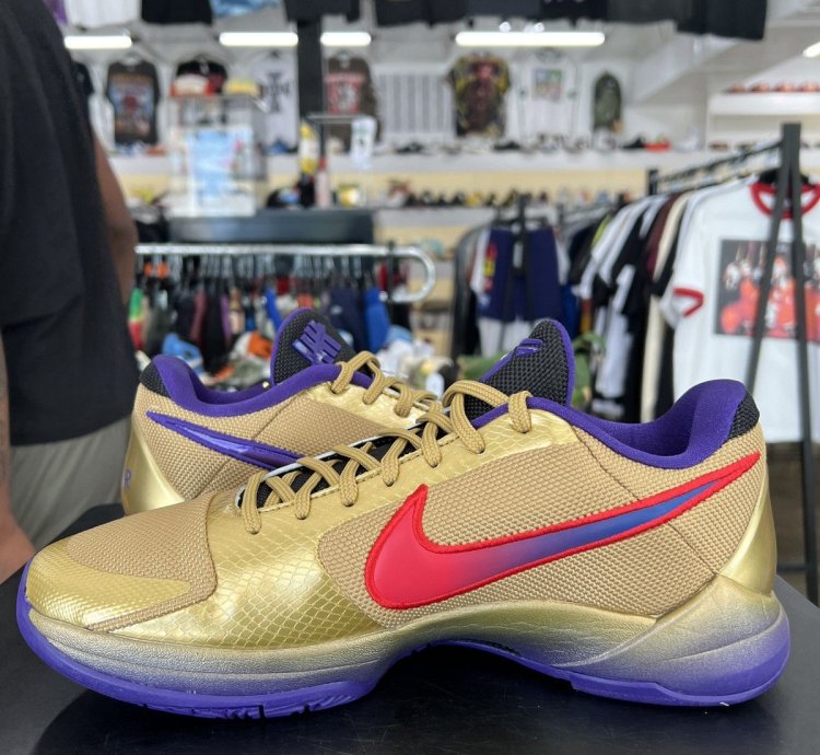 Nike Kobe 5 Protro Undefeated Hall Of Fame Sz 9 5 2021