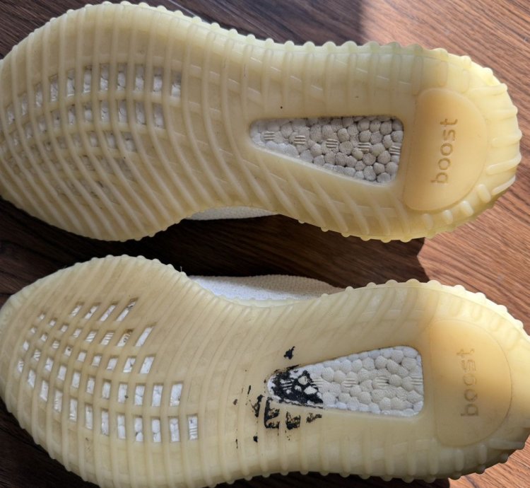 Adidas Yeezy Boost 350 V2