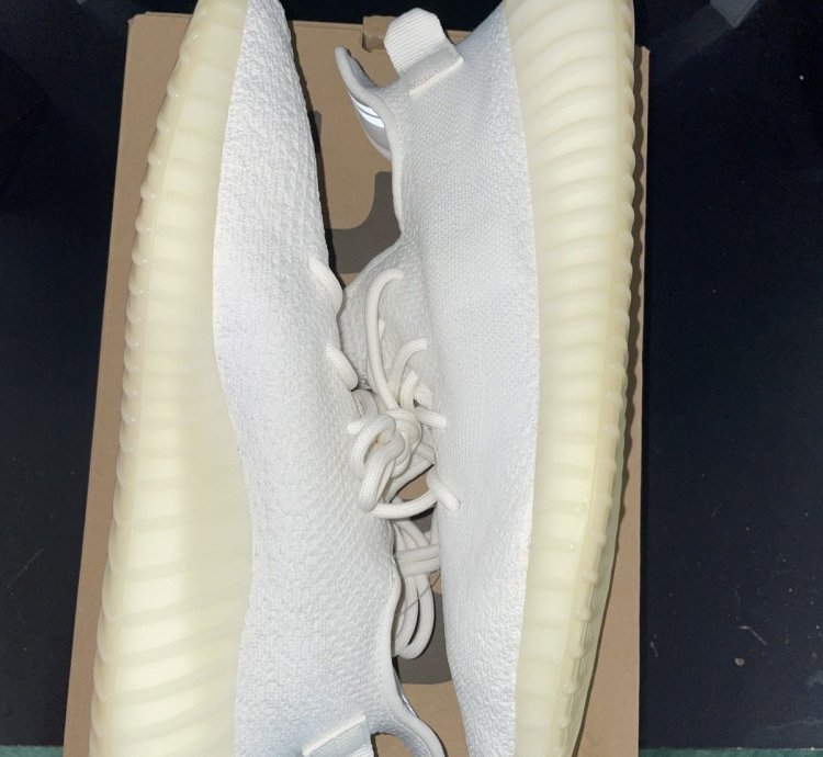 Adidas Yeezy Boost 350 V2