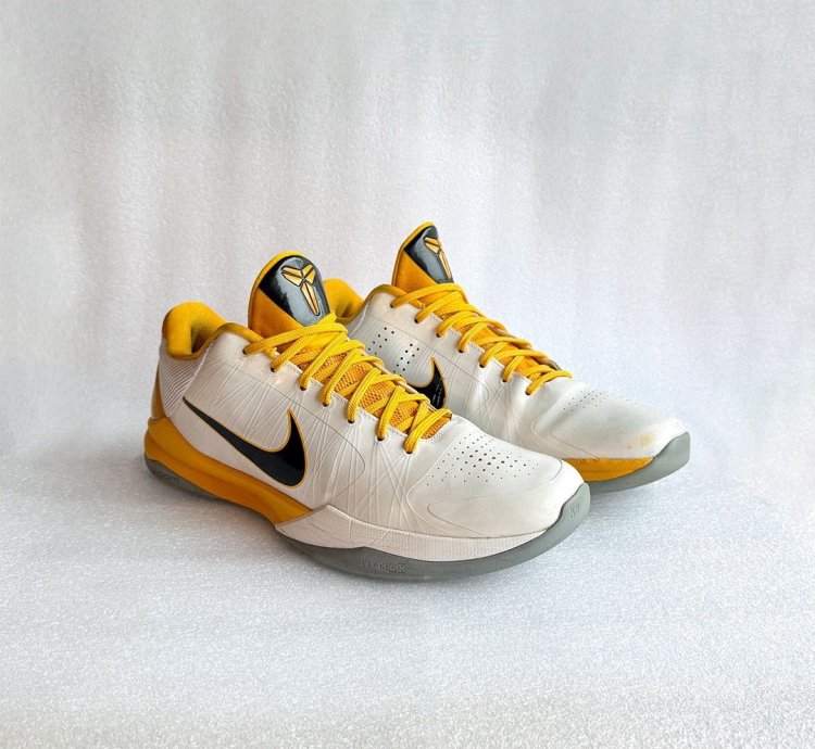 Nike Kobe 5 White Del Sol Us 13 Uk 12 Eu 47 5