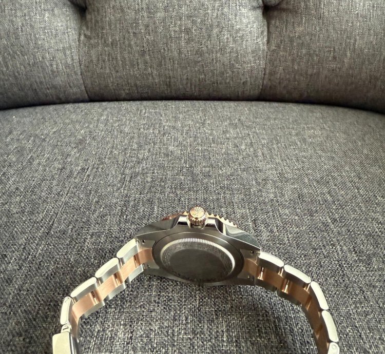 Rolex Gmt-master Ii New Rolex Gmt-master Ii 2025 Rootbeer Steel-gold