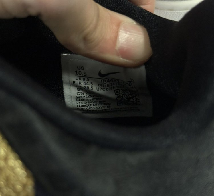 Nike Kobe 5 Year Of Mamba ib4481-500 new Size 10 5