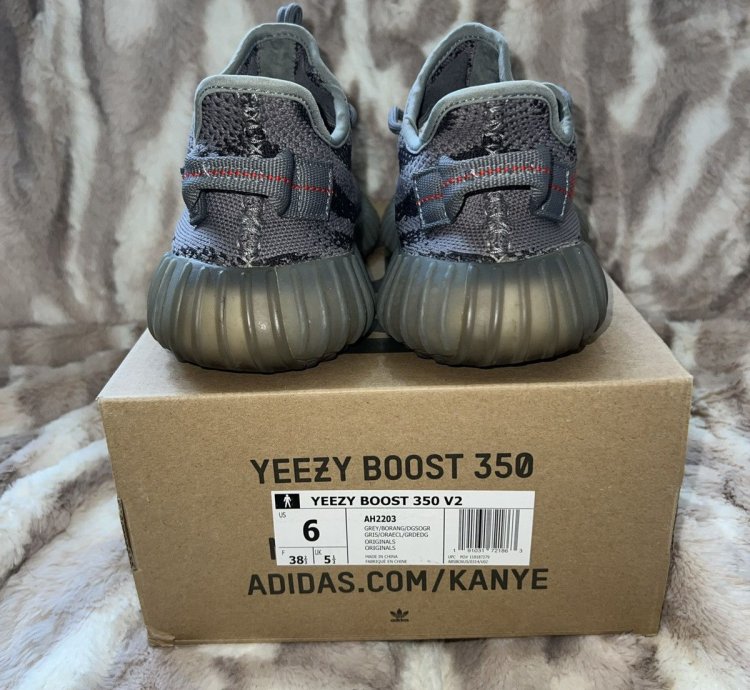 Adidas Yeezy Boost 350 V2 Beluga 2 0
