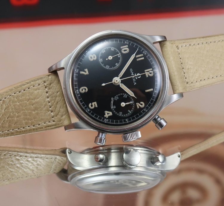 Omega 33 3 Chronograph Rare Early Model Waterproof Black Military Dial 321
