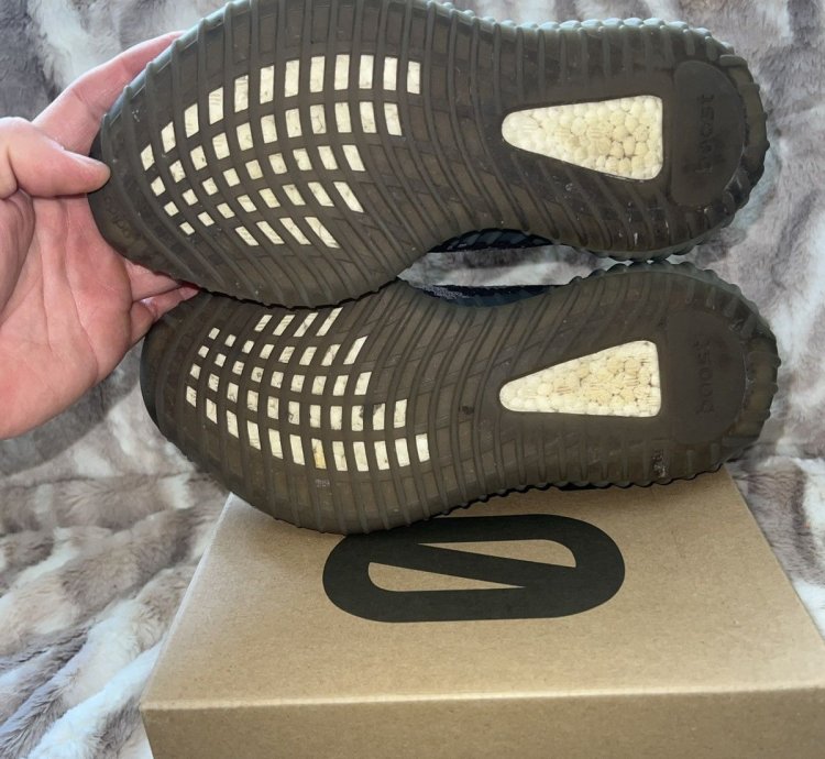Adidas Yeezy Boost 350 V2 Beluga 2 0
