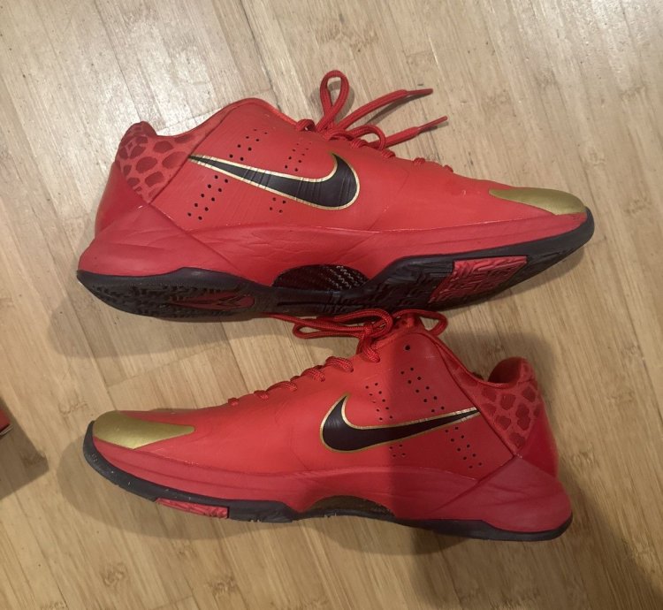 Nike Kobe 5 Year Of The Mamba University Red