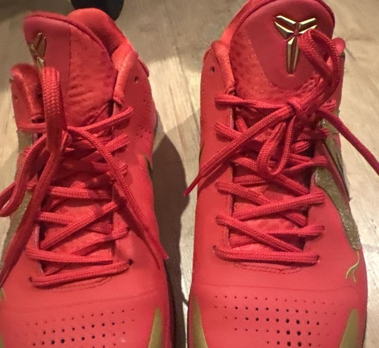 Nike Kobe 5 Year Of The Mamba University Red