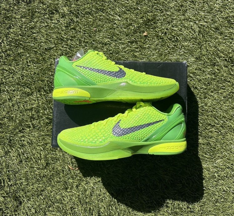 Nike Kobe 6 Grinch Protro 2020
