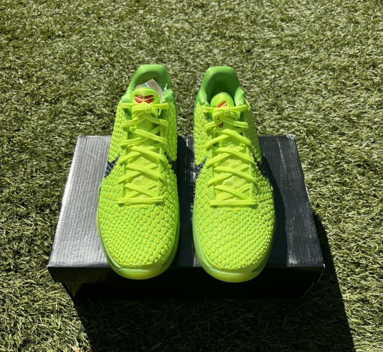 Nike Kobe 6 Grinch Protro 2020