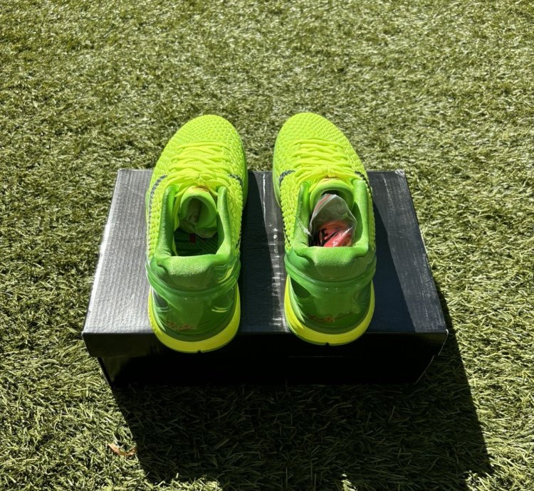 Nike Kobe 6 Grinch Protro 2020