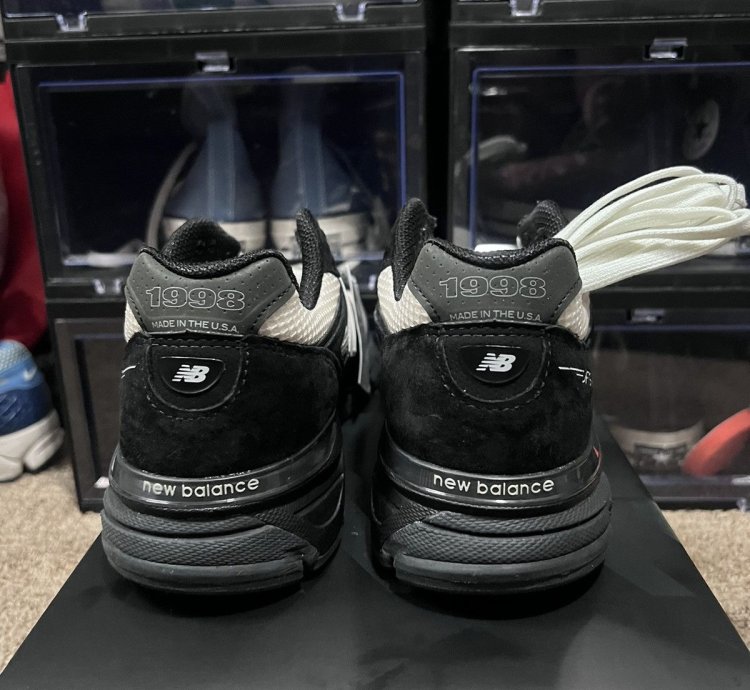 New Balance Joe Freshgoods 990v4
