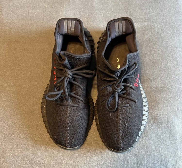 Adidas Yeezy Boost 350 V2 Bred Size 10 5 Cp9652