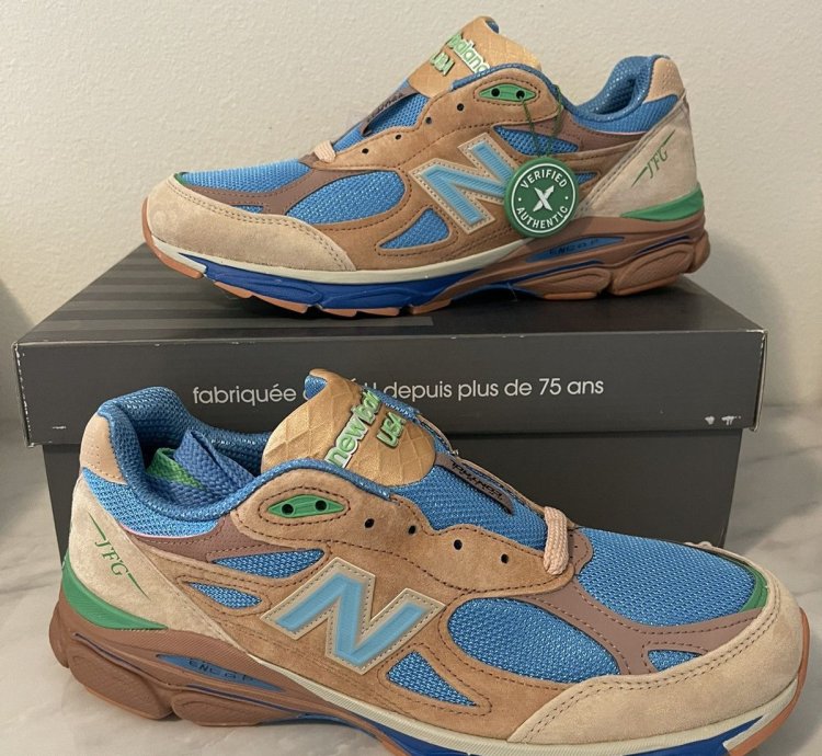 New Balance Joe Freshgoods Outside Clothes 990v3