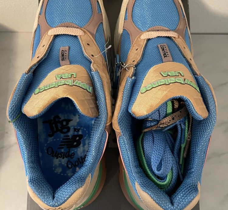 New Balance Joe Freshgoods Outside Clothes 990v3