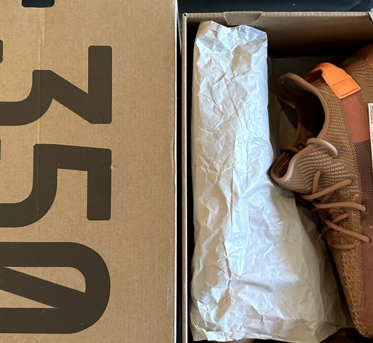Adidas Yeezy Boost 350 V2 Clay Size 9 5 Eg7490