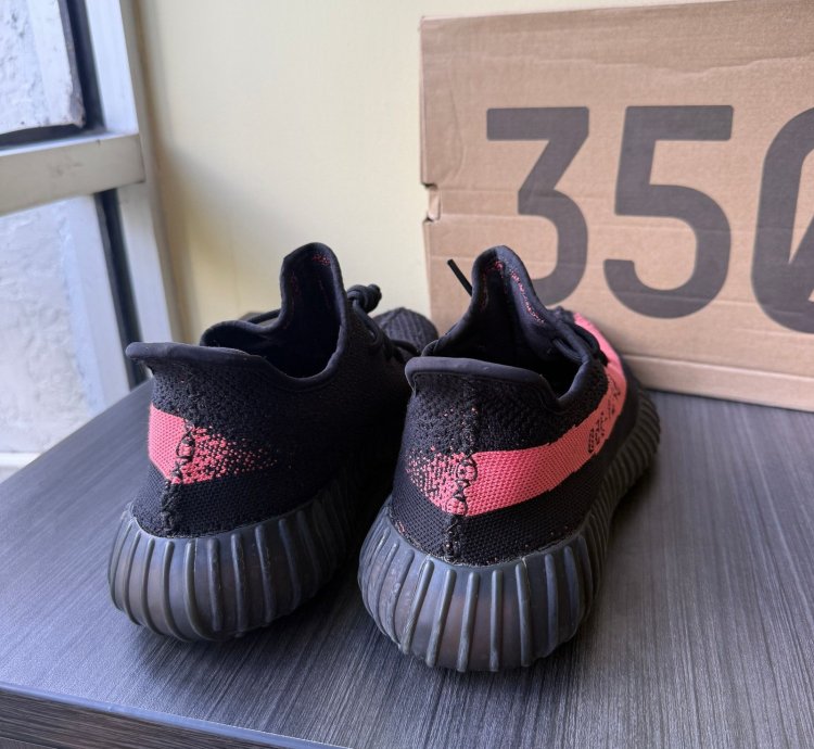 Adidas Yeezy Boost 350 V2 Core Black Red Mens Sneakers Us 13