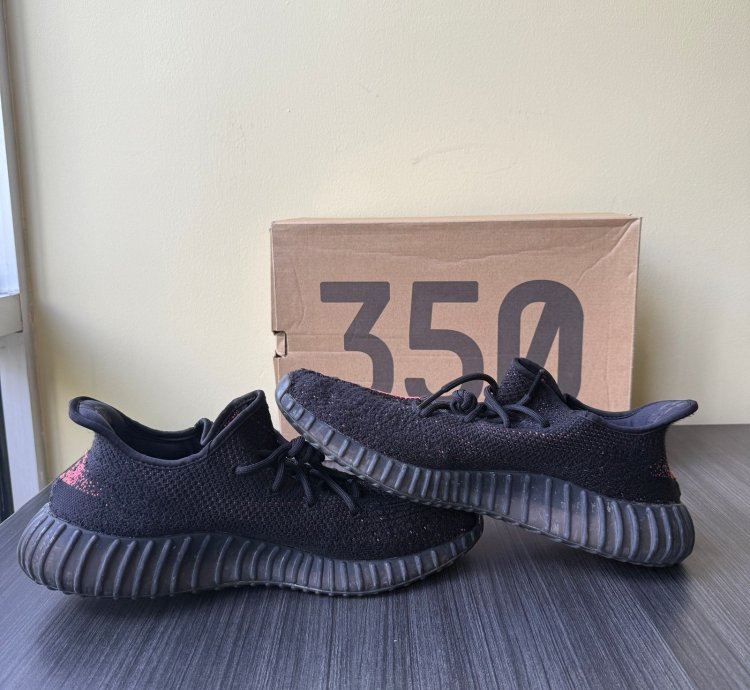 Adidas Yeezy Boost 350 V2 Core Black Red Mens Sneakers Us 13