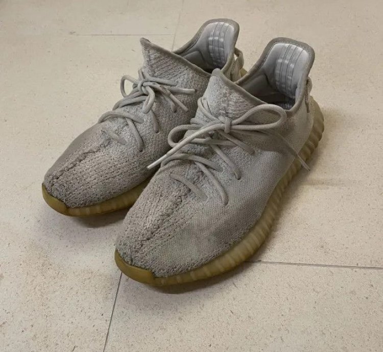 Adidas Yeezy Boost 350 V2 Cream Size Us 10 5