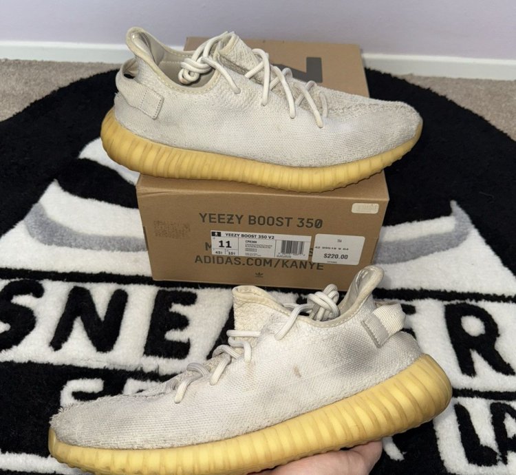 Adidas Yeezy Boost 350 V2 Cream White size 11