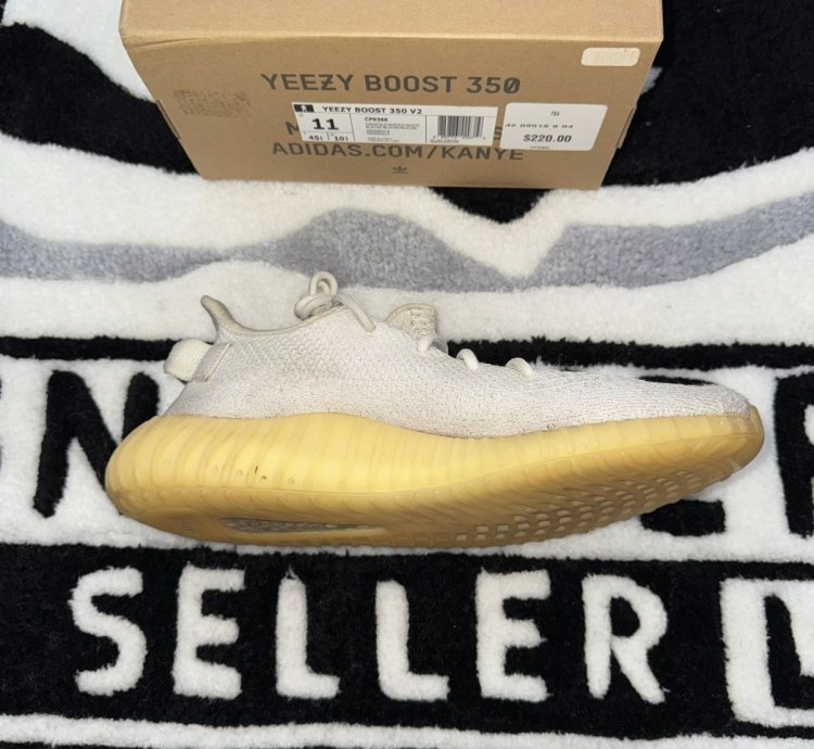 Adidas Yeezy Boost 350 V2 Cream White size 11