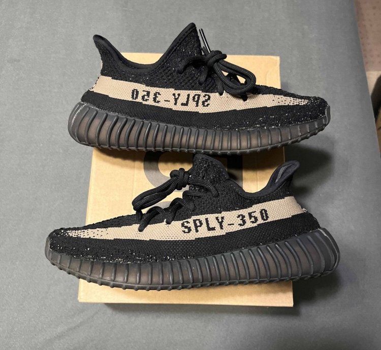 Adidas Yeezy Boost 350 V2 Green Size 6 By9611
