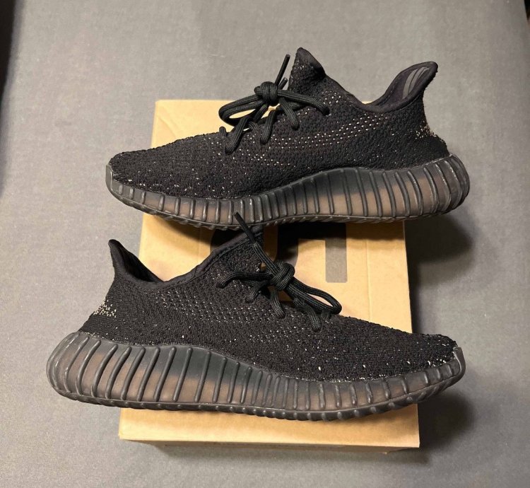 Adidas Yeezy Boost 350 V2 Green Size 6 By9611