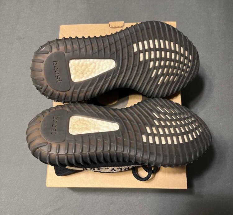 Adidas Yeezy Boost 350 V2 Green Size 6 By9611