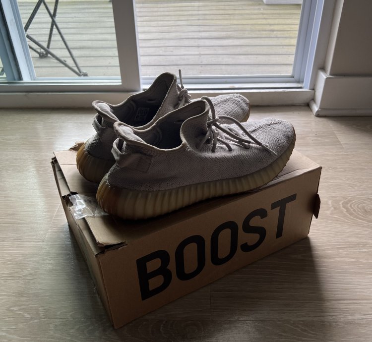 Adidas Yeezy Boost 350 V2 Low Sesame