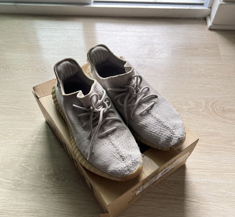Adidas Yeezy Boost 350 V2 Low Sesame