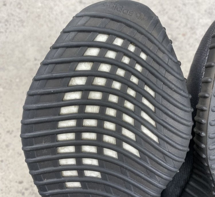 Adidas Yeezy Boost 350 V2 Mono Cinder Black Gx3791 Us9