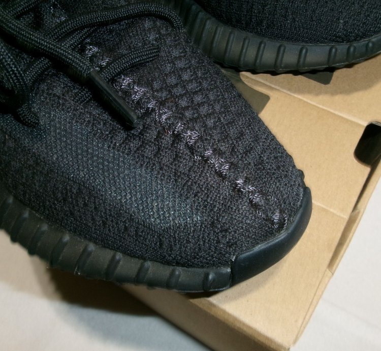 Adidas Yeezy Boost 350 V2 Onyx Shoes
