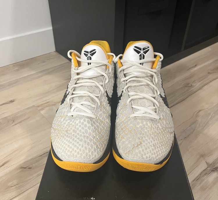 Nike Kobe 6 White Del Sol