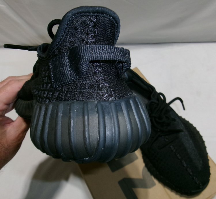 Adidas Yeezy Boost 350 V2 Onyx Shoes