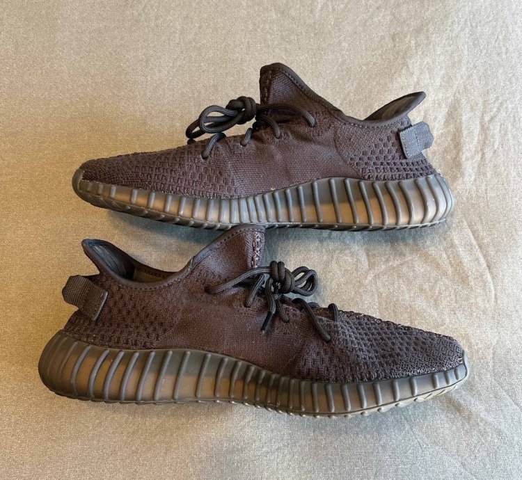 Adidas Yeezy Boost 350 V2 Onyx Size 12 5 Hq4540