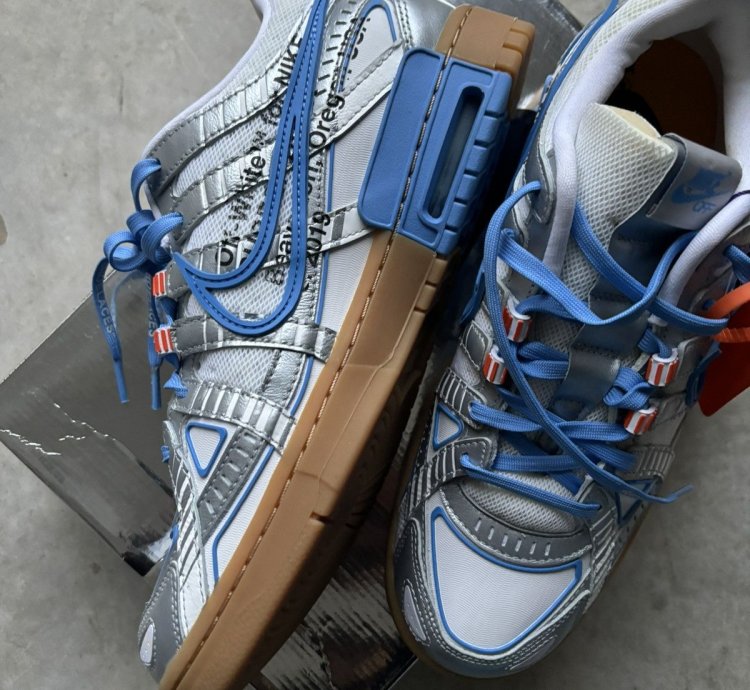 Priced To Sell Off-white Nike Air Rubber Dunk Unc