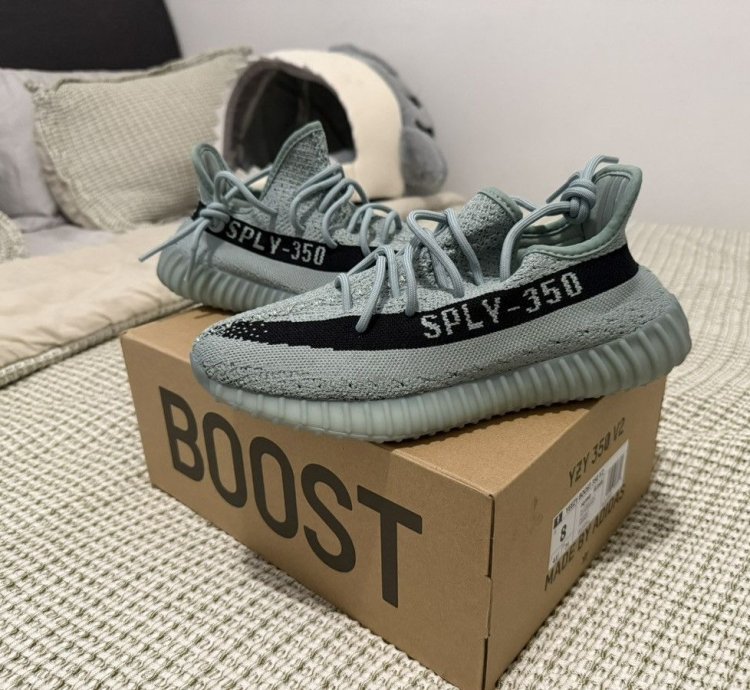 Adidas Yeezy Boost 350 V2 Salt