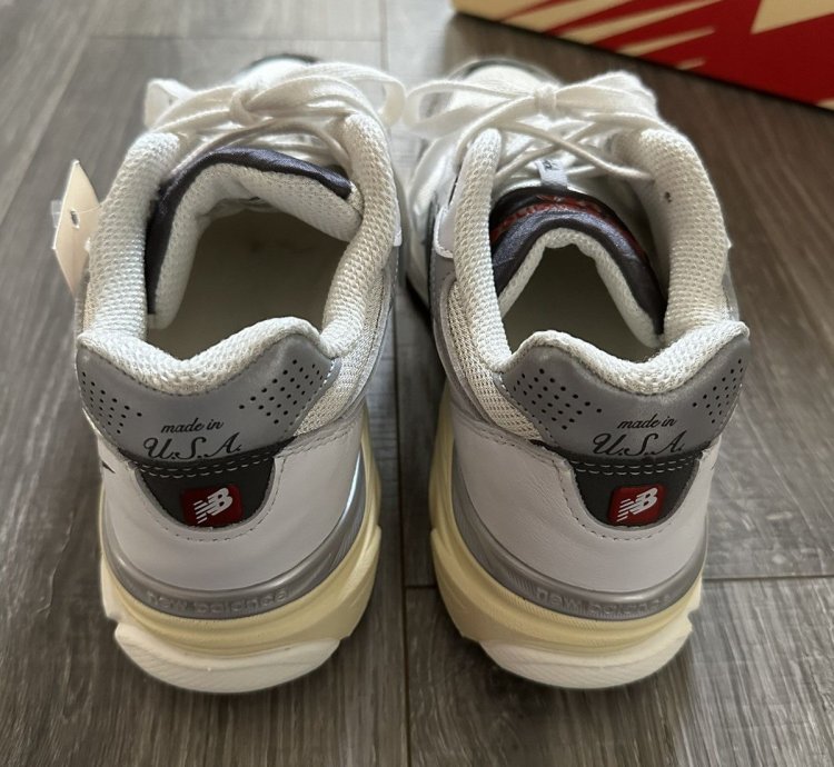 New Balance Made In Usa 990v3- Sea Salt