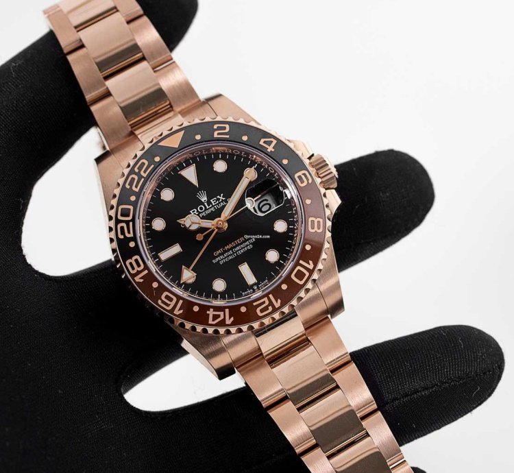 Rolex Gmt-master Ii Oyster Perpetual Gmt-master Ii Rose Gold 126715chnr