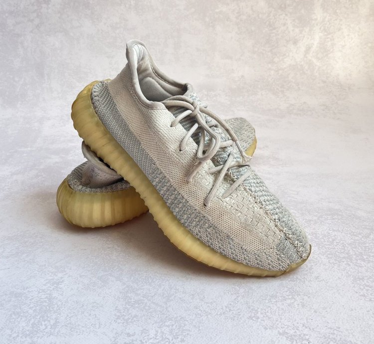 Adidas Yeezy Boost 350 V2 Shoes