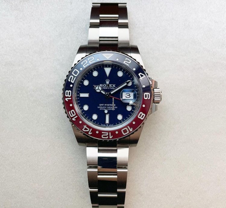 Rolex Gmt-master Ii Pepsi In White Gold Blue Dial 126719blro