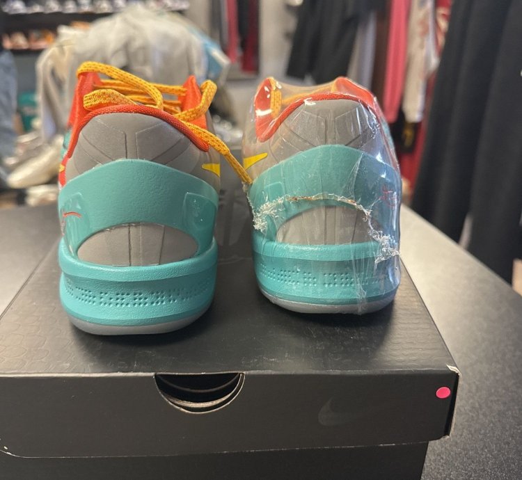 Nike Kobe 8 venice Beach Size 9 Og All Quick Ship