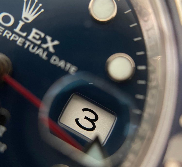 Rolex Gmt-master Ii Pepsi In White Gold Blue Dial 126719blro