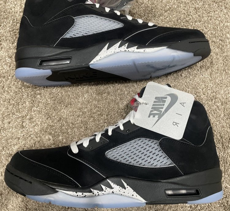 Reimagined Metallic Black Retro 5